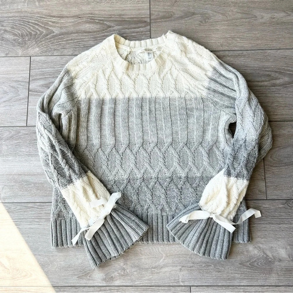 Max Studio Colour  Block Wool Blend Cable Knit Ruffle Sleeve Sweater - Picture 4 of 13